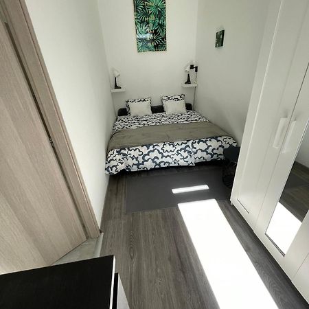 Soho Suites - Kazinczy Boedapest Buitenkant foto