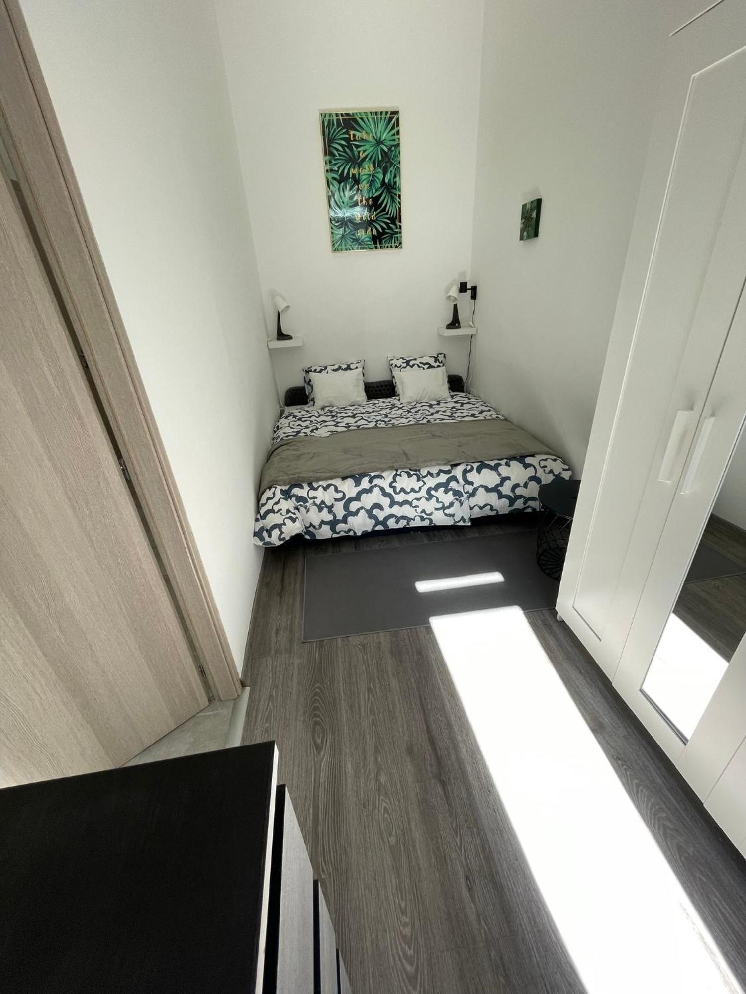 Soho Suites - Kazinczy Boedapest Buitenkant foto